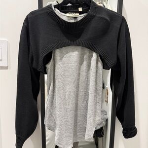 Black cropped sweater pullover
